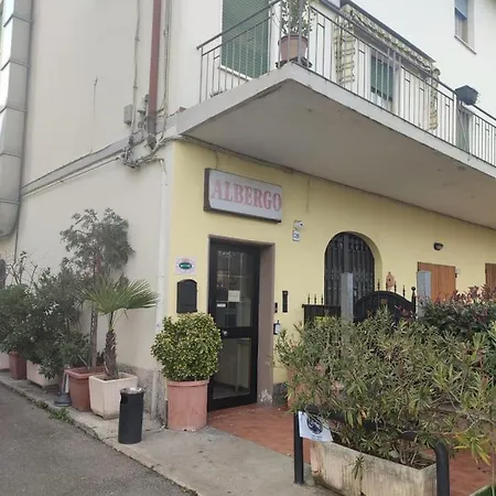 Italia Ρέτζιο Εμίλια