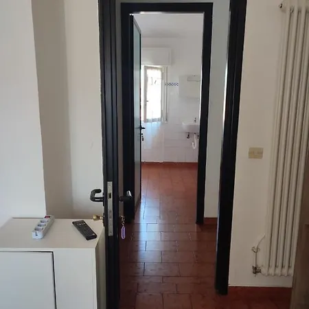 Italia Hotel 2*
